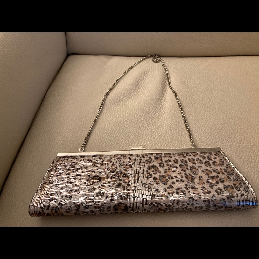 Evening clutch w/ Chain strap